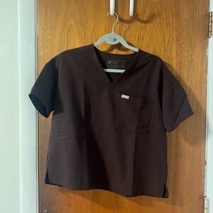 Figs Relaxed Catarina Scrub Top in Espresso